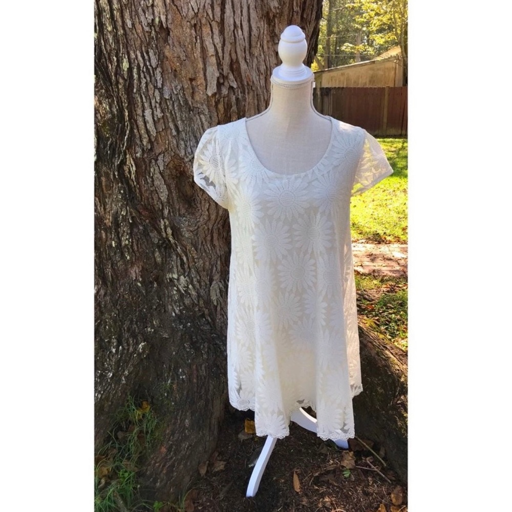 Women’s White Urban Outfitters Kimchi Blue Mini Dress